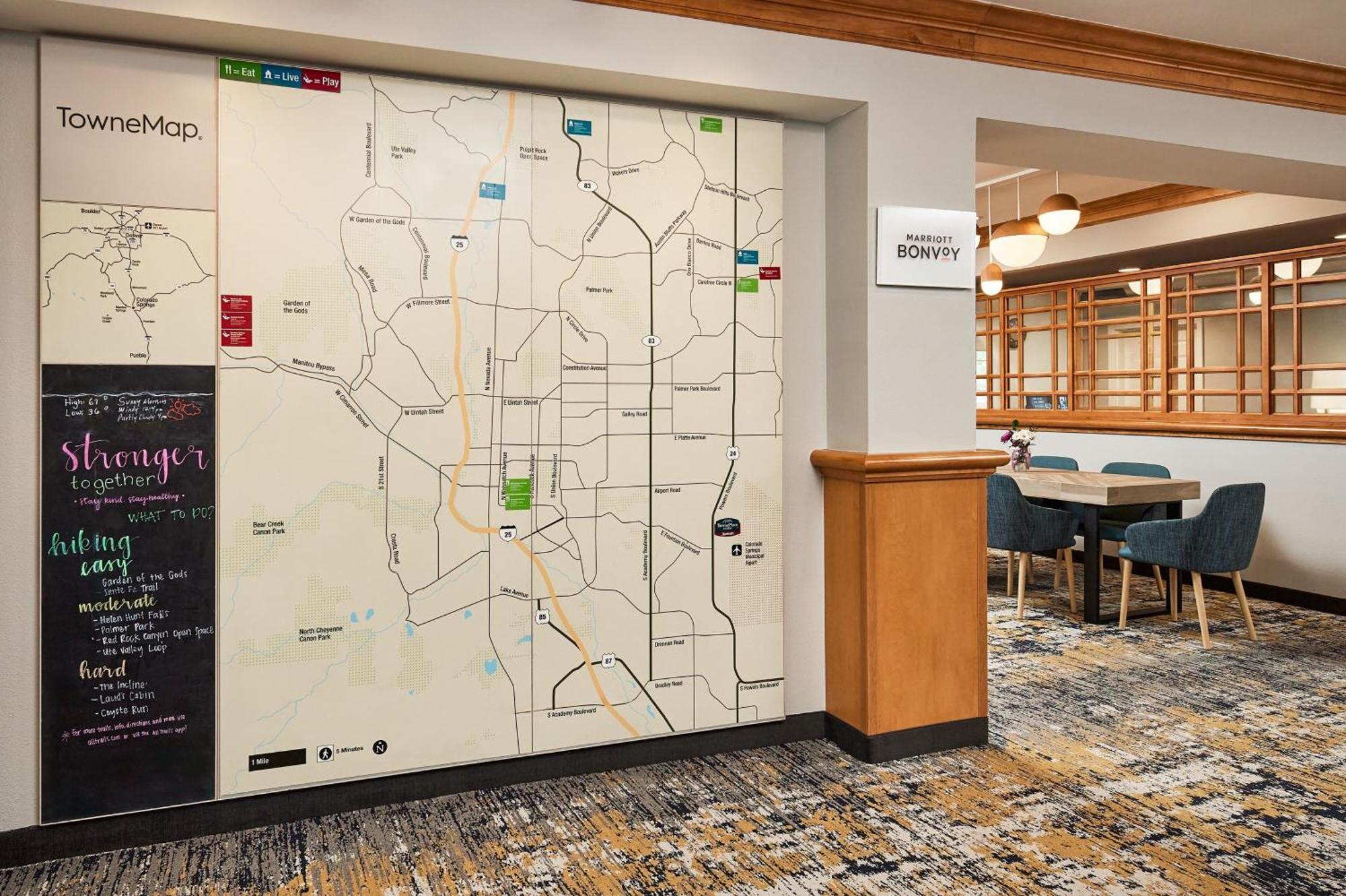 Towneplace Suites By Marriott Colorado Springs South Ngoại thất bức ảnh