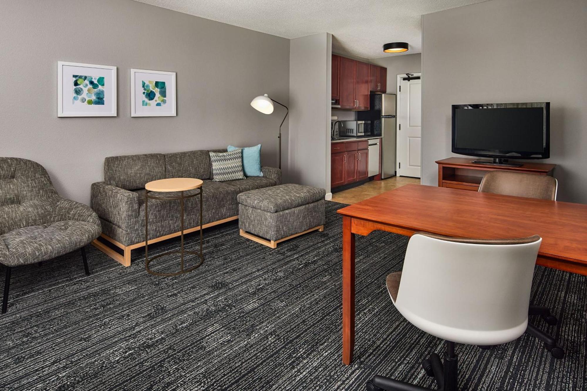 Towneplace Suites By Marriott Colorado Springs South Ngoại thất bức ảnh